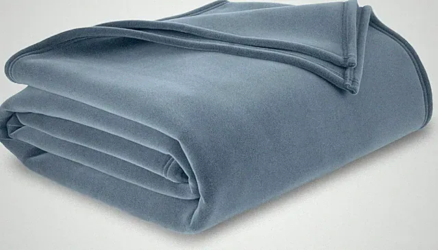 1B07056 Original Insulating Core Hotel Style Solid Blanket Machine Washable Soft