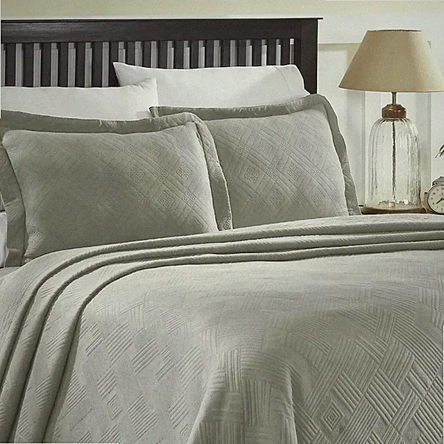 Geometric Fret Cotton Matelasse Decorative Bedspread and Pillow Sham Set